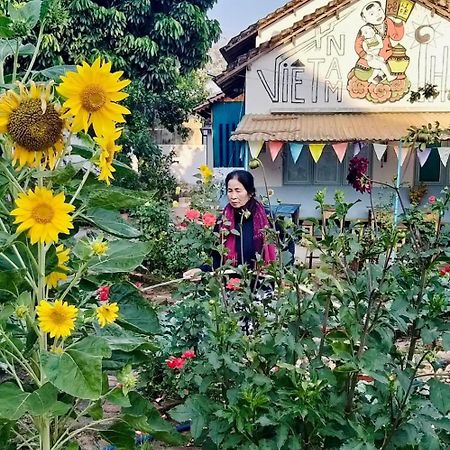 Vietnam Phuot Real Home Kon Tum Exterior photo