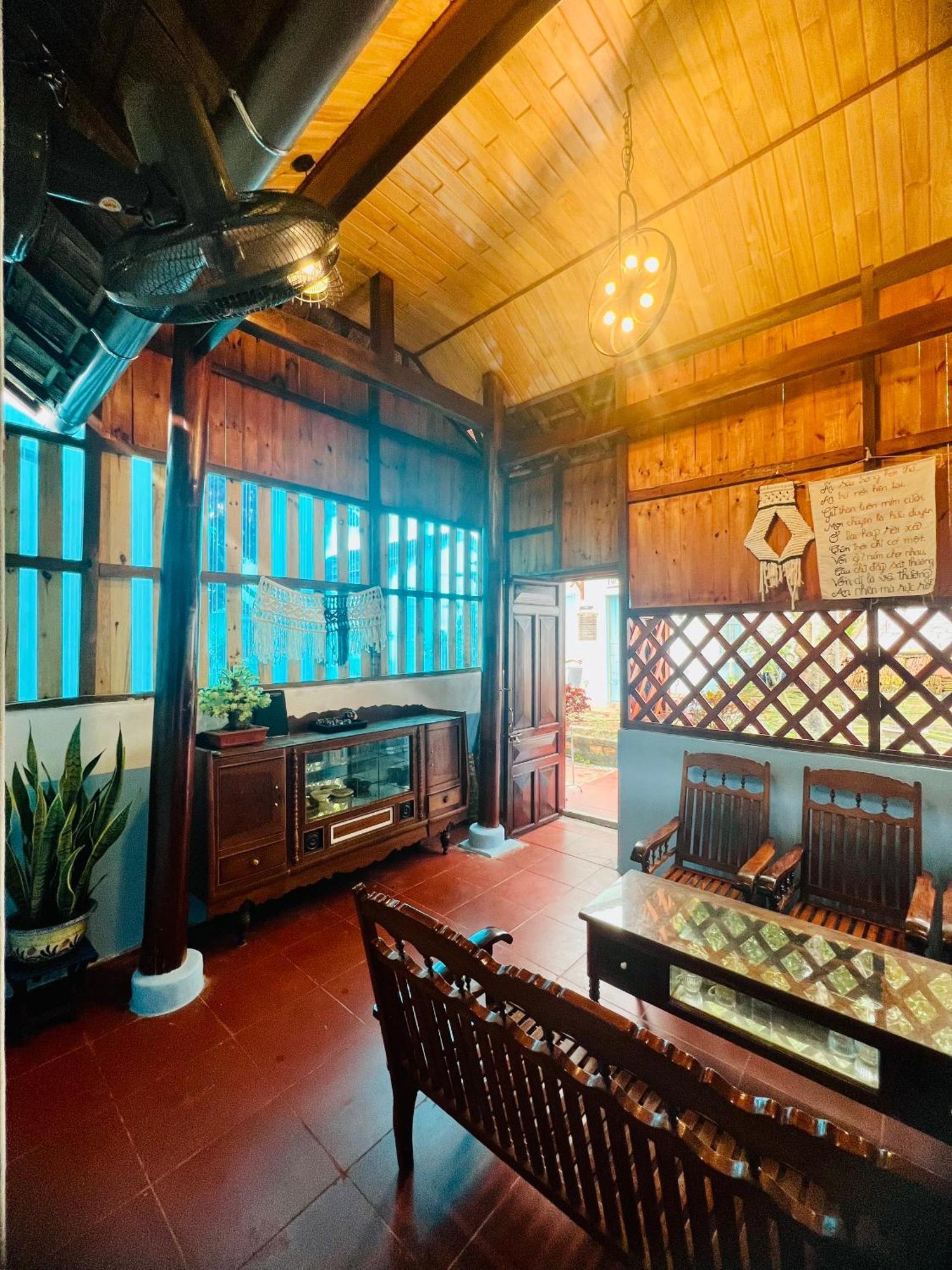 Vietnam Phuot Real Home Kon Tum Room photo