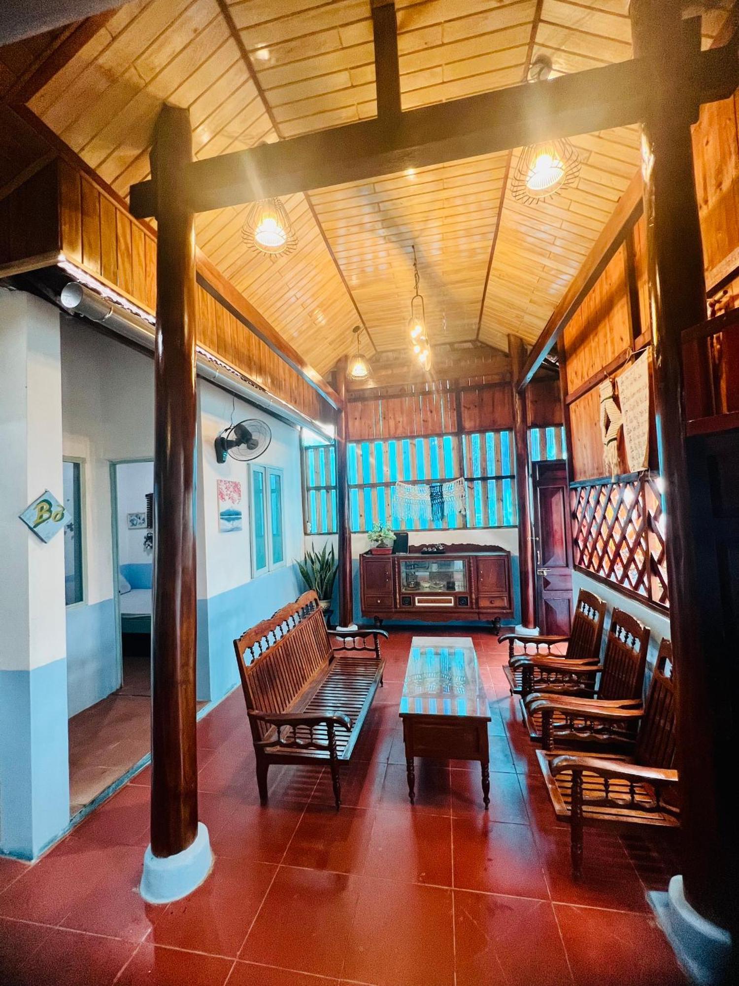 Vietnam Phuot Real Home Kon Tum Room photo